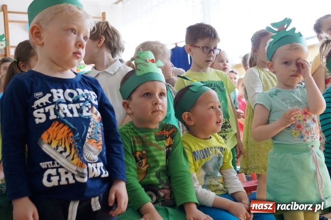 Zdjęcie w galerii na portalu naszraciborz.pl: Dzieci z Babic wiedzą, jak chronić Ziemię  wiadomości z regionu