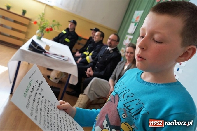 Zdjęcie w galerii na portalu naszraciborz.pl: Dzieci z Babic wiedzą, jak chronić Ziemię  wiadomości z regionu
