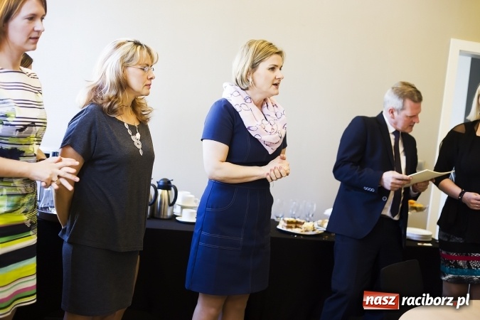 Zdjęcie w galerii na portalu naszraciborz.pl: Hotelarstwo w teorii i praktyce - konkurs w Hotelu Racibor wiadomości z regionu