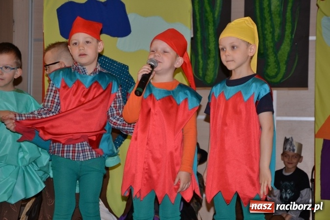 Zdjęcie w galerii na portalu naszraciborz.pl: XXIV Międzynarodowy Przegląd Teatrzyków Przedszkolnych - dzień drugi wiadomości z regionu