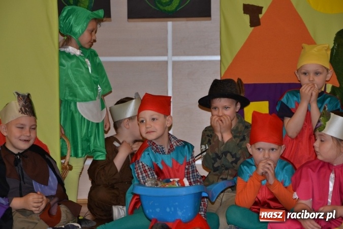 Zdjęcie w galerii na portalu naszraciborz.pl: XXIV Międzynarodowy Przegląd Teatrzyków Przedszkolnych - dzień drugi wiadomości z regionu