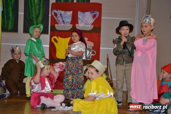 Zdjęcie w galerii na portalu naszraciborz.pl: XXIV Międzynarodowy Przegląd Teatrzyków Przedszkolnych - dzień drugi wiadomości z regionu