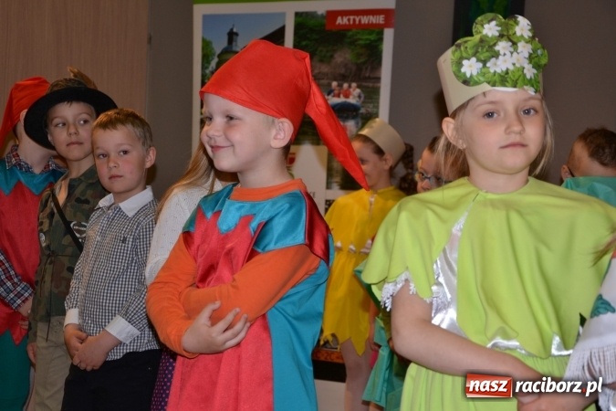 Zdjęcie w galerii na portalu naszraciborz.pl: XXIV Międzynarodowy Przegląd Teatrzyków Przedszkolnych - dzień drugi wiadomości z regionu