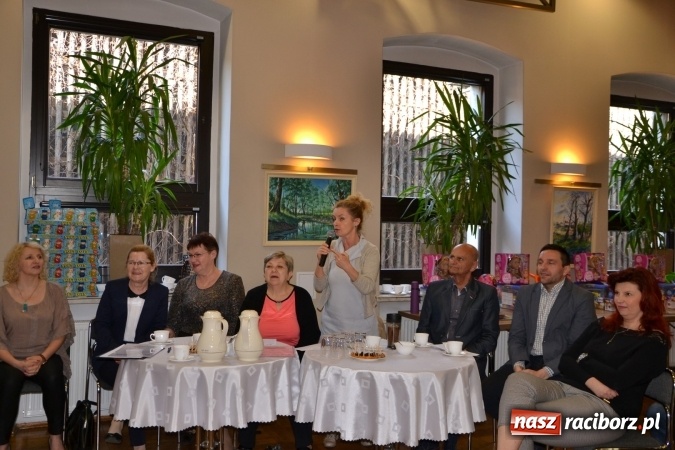 Zdjęcie w galerii na portalu naszraciborz.pl: XXIV Międzynarodowy Przegląd Teatrzyków Przedszkolnych - dzień drugi wiadomości z regionu