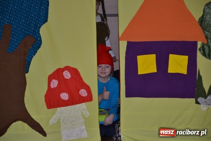 Zdjęcie w galerii na portalu naszraciborz.pl: XXIV Międzynarodowy Przegląd Teatrzyków Przedszkolnych - dzień drugi wiadomości z regionu