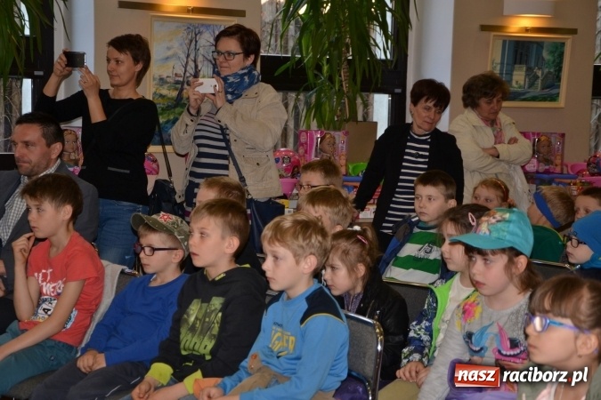 Zdjęcie w galerii na portalu naszraciborz.pl: XXIV Międzynarodowy Przegląd Teatrzyków Przedszkolnych - dzień drugi wiadomości z regionu