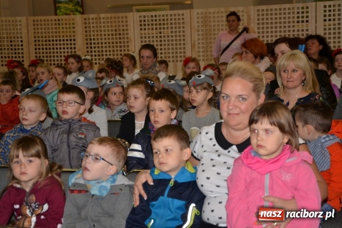 Zdjęcie w galerii na portalu naszraciborz.pl: XXIV Międzynarodowy Przegląd Teatrzyków Przedszkolnych - dzień drugi wiadomości z regionu
