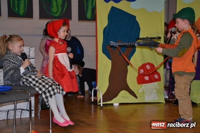 Zdjęcie w galerii na portalu naszraciborz.pl: XXIV Międzynarodowy Przegląd Teatrzyków Przedszkolnych - dzień drugi wiadomości z regionu