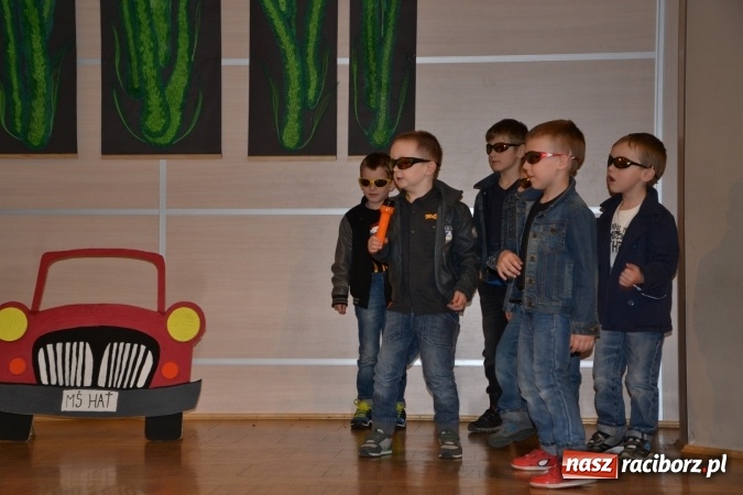 Zdjęcie w galerii na portalu naszraciborz.pl: XXIV Międzynarodowy Przegląd Teatrzyków Przedszkolnych - dzień drugi wiadomości z regionu