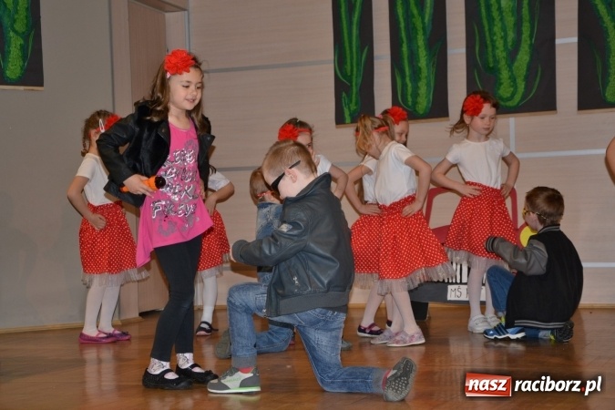 Zdjęcie w galerii na portalu naszraciborz.pl: XXIV Międzynarodowy Przegląd Teatrzyków Przedszkolnych - dzień drugi wiadomości z regionu