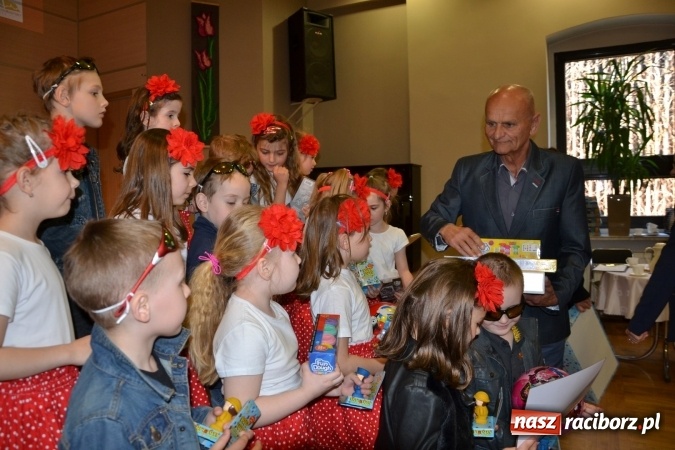 Zdjęcie w galerii na portalu naszraciborz.pl: XXIV Międzynarodowy Przegląd Teatrzyków Przedszkolnych - dzień drugi wiadomości z regionu