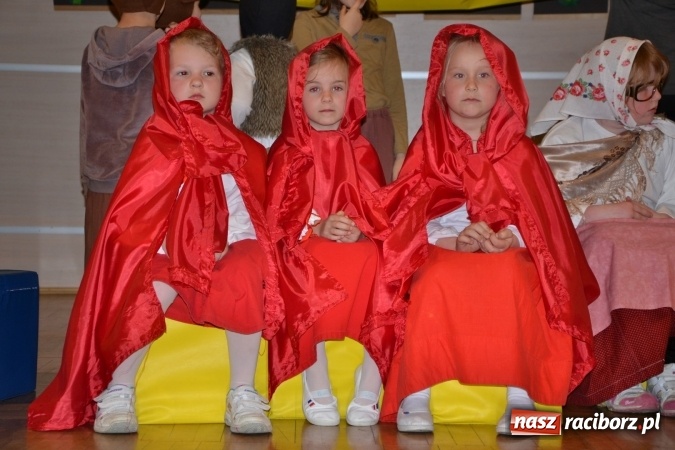 Zdjęcie w galerii na portalu naszraciborz.pl: XXIV Międzynarodowy Przegląd Teatrzyków Przedszkolnych - dzień drugi wiadomości z regionu