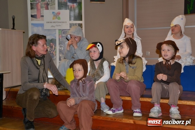 Zdjęcie w galerii na portalu naszraciborz.pl: XXIV Międzynarodowy Przegląd Teatrzyków Przedszkolnych - dzień drugi wiadomości z regionu