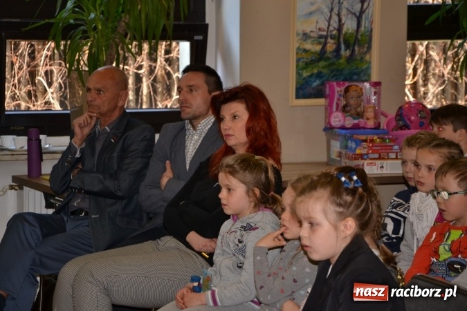 Zdjęcie w galerii na portalu naszraciborz.pl: XXIV Międzynarodowy Przegląd Teatrzyków Przedszkolnych - dzień drugi wiadomości z regionu