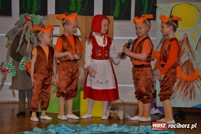 Zdjęcie w galerii na portalu naszraciborz.pl: XXIV Międzynarodowy Przegląd Teatrzyków Przedszkolnych - dzień drugi wiadomości z regionu