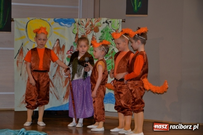 Zdjęcie w galerii na portalu naszraciborz.pl: XXIV Międzynarodowy Przegląd Teatrzyków Przedszkolnych - dzień drugi wiadomości z regionu