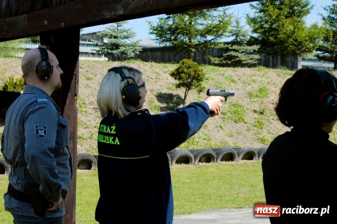 Zdjęcie w galerii na portalu naszraciborz.pl: I Turniej Strzelecki o Puchar Dyrektora Zakładu Karnego wiadomości z regionu
