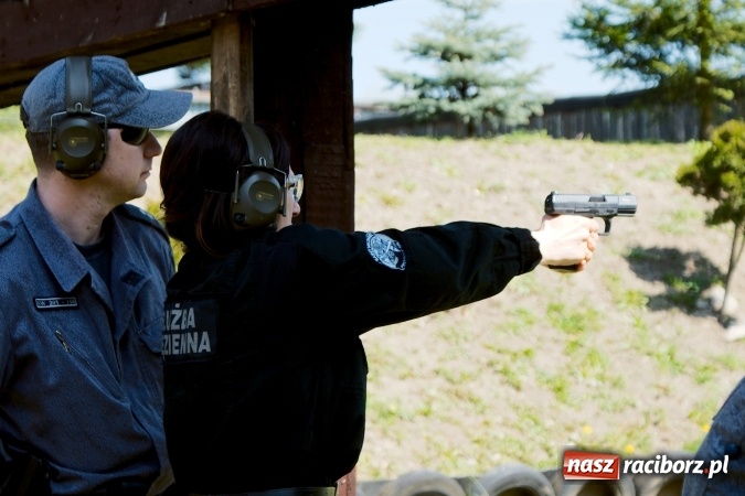 Zdjęcie w galerii na portalu naszraciborz.pl: I Turniej Strzelecki o Puchar Dyrektora Zakładu Karnego wiadomości z regionu