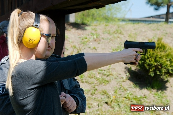 Zdjęcie w galerii na portalu naszraciborz.pl: I Turniej Strzelecki o Puchar Dyrektora Zakładu Karnego wiadomości z regionu