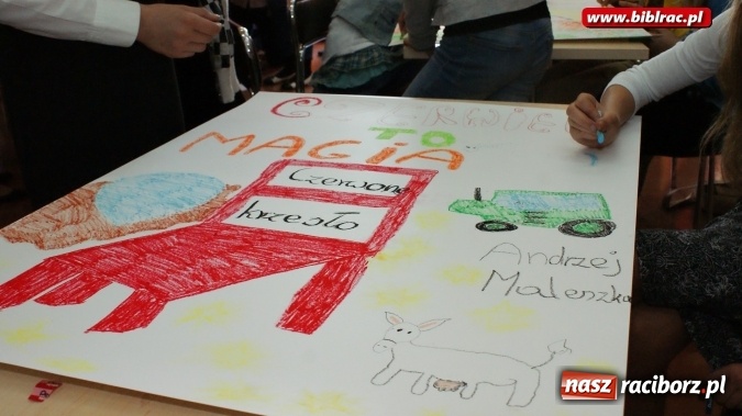 Zdjęcie w galerii na portalu naszraciborz.pl: Akademia wyobraźni – powiatowy turniej szkół podstawowych w bibliotece wiadomości z regionu