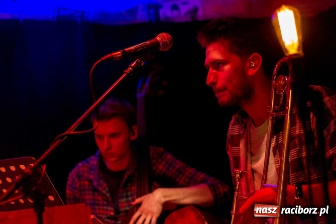 Zdjęcie w galerii na portalu naszraciborz.pl: Powrót Leskiego na Koniec Świata wiadomości z regionu