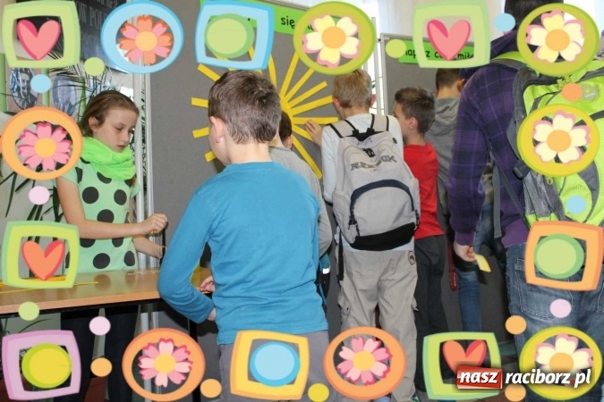 Zdjęcie w galerii na portalu naszraciborz.pl: Zatrzymaj się, kolego, napisz coś miłego wiadomości z regionu