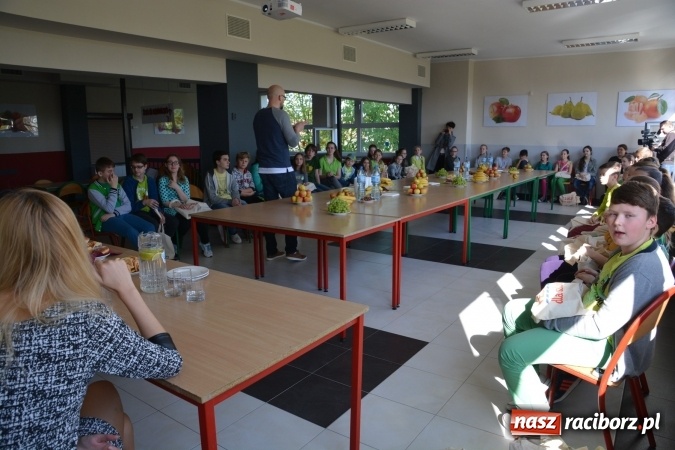 Zdjęcie w galerii na portalu naszraciborz.pl: Warsztaty dizajnerskie w SP 1 na Ostrogu wiadomości z regionu