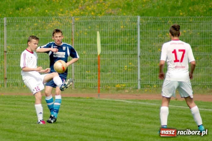 Zdjęcie w galerii na portalu naszraciborz.pl: I WLT: Trampkarze zabrzańskiego Górnika lepsi przy Zamkowej wiadomości z regionu