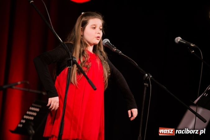 Zdjęcie w galerii na portalu naszraciborz.pl: Koncert jubileuszowy Atlantydy w Domu Kultury Strzecha wiadomości z regionu