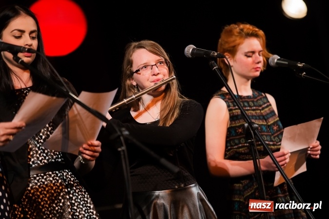 Zdjęcie w galerii na portalu naszraciborz.pl: Koncert jubileuszowy Atlantydy w Domu Kultury Strzecha wiadomości z regionu