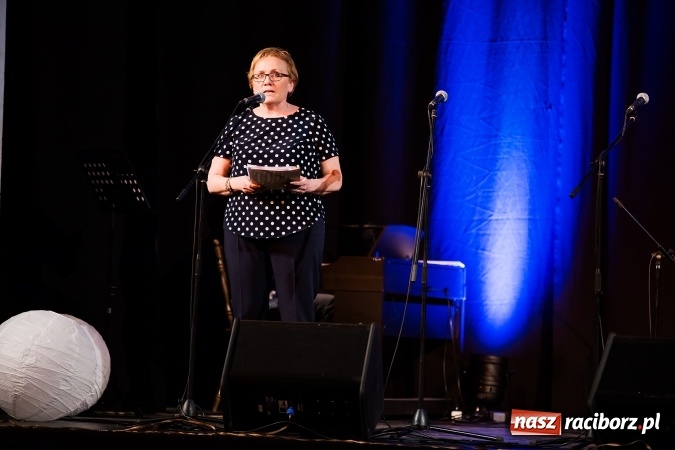 Zdjęcie w galerii na portalu naszraciborz.pl: Koncert jubileuszowy Atlantydy w Domu Kultury Strzecha wiadomości z regionu