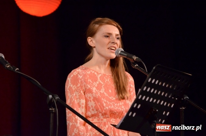 Zdjęcie w galerii na portalu naszraciborz.pl: Koncert jubileuszowy Atlantydy w Domu Kultury Strzecha wiadomości z regionu