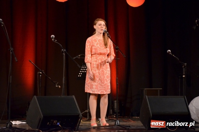 Zdjęcie w galerii na portalu naszraciborz.pl: Koncert jubileuszowy Atlantydy w Domu Kultury Strzecha wiadomości z regionu