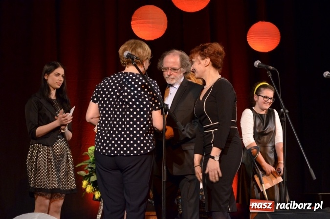 Zdjęcie w galerii na portalu naszraciborz.pl: Koncert jubileuszowy Atlantydy w Domu Kultury Strzecha wiadomości z regionu