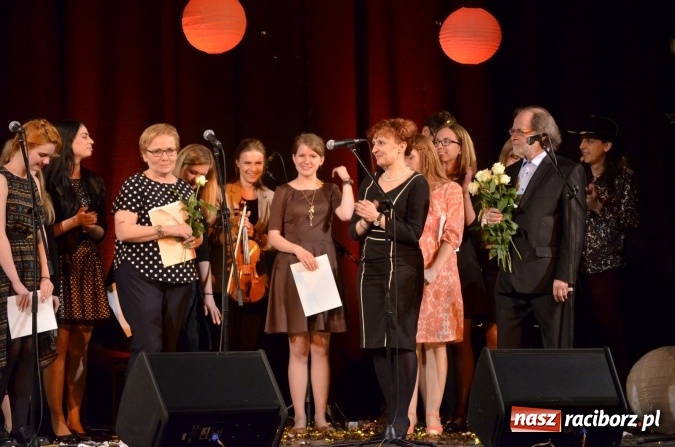 Zdjęcie w galerii na portalu naszraciborz.pl: Koncert jubileuszowy Atlantydy w Domu Kultury Strzecha wiadomości z regionu