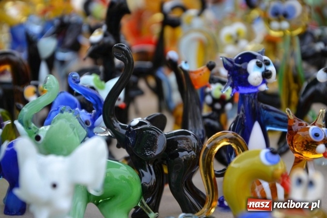 Zdjęcie w galerii na portalu naszraciborz.pl: IV Zamkowy Jarmark kwiatów, żywności ekologicznej i rękodzieła za nami wiadomości z regionu