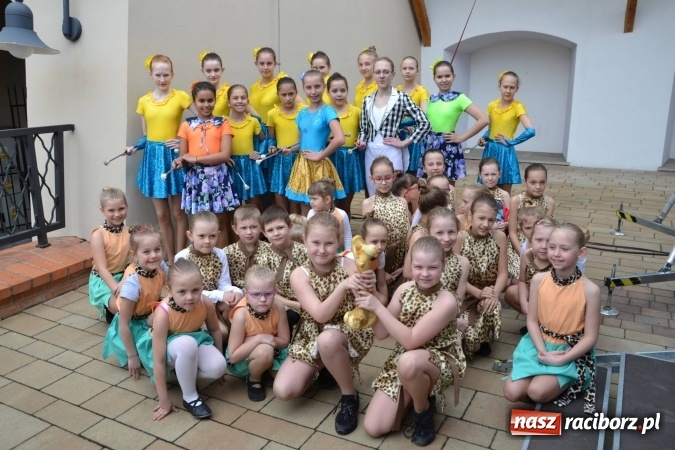 Zdjęcie w galerii na portalu naszraciborz.pl: IV Zamkowy Jarmark kwiatów, żywności ekologicznej i rękodzieła za nami wiadomości z regionu