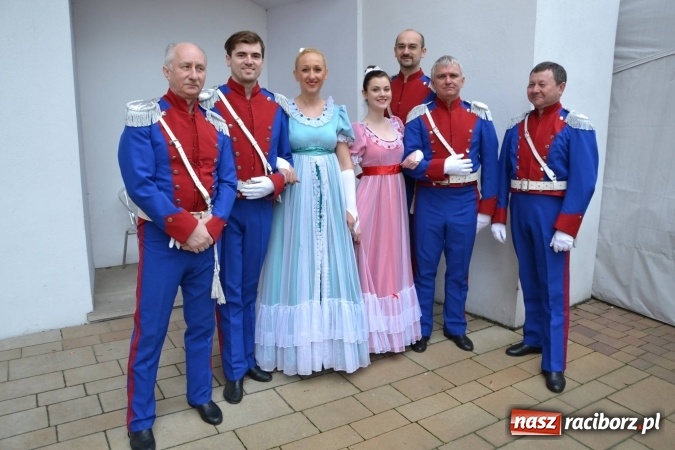 Zdjęcie w galerii na portalu naszraciborz.pl: IV Zamkowy Jarmark kwiatów, żywności ekologicznej i rękodzieła za nami wiadomości z regionu