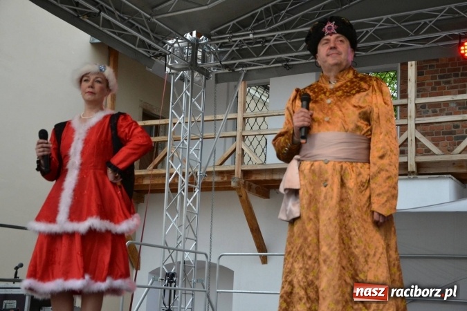 Zdjęcie w galerii na portalu naszraciborz.pl: IV Zamkowy Jarmark kwiatów, żywności ekologicznej i rękodzieła za nami wiadomości z regionu