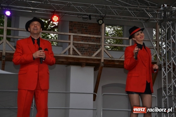 Zdjęcie w galerii na portalu naszraciborz.pl: IV Zamkowy Jarmark kwiatów, żywności ekologicznej i rękodzieła za nami wiadomości z regionu