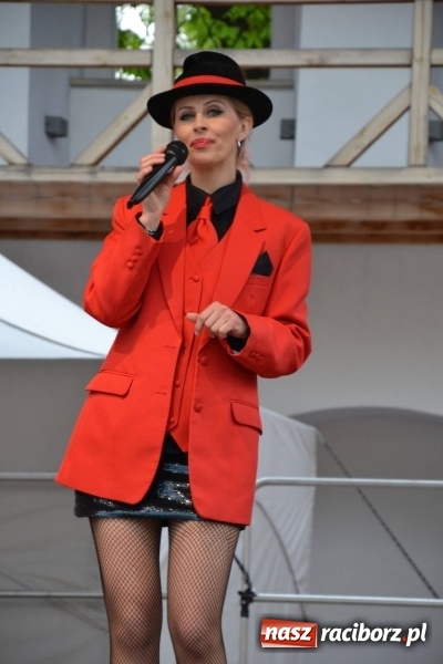 Zdjęcie w galerii na portalu naszraciborz.pl: IV Zamkowy Jarmark kwiatów, żywności ekologicznej i rękodzieła za nami wiadomości z regionu