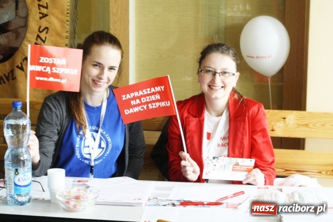 Zdjęcie w galerii na portalu naszraciborz.pl: Kolejni potencjalni Dawcy dołączyli do rejestru fundacji DKMS Polska. 105 os&oacute;b odpowiedziało na apel student&oacute;w wiadomości z regionu
