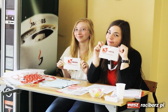 Zdjęcie w galerii na portalu naszraciborz.pl: Kolejni potencjalni Dawcy dołączyli do rejestru fundacji DKMS Polska. 105 os&oacute;b odpowiedziało na apel student&oacute;w wiadomości z regionu