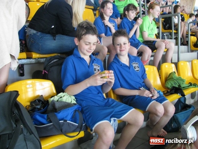 Zdjęcie w galerii na portalu naszraciborz.pl: Pływanie. Zwycięska passa 15-tki trwa wiadomości z regionu