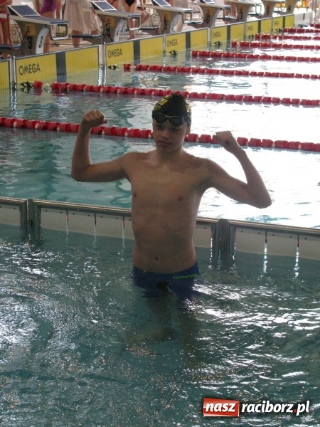 Zdjęcie w galerii na portalu naszraciborz.pl: Pływanie. Zwycięska passa 15-tki trwa wiadomości z regionu