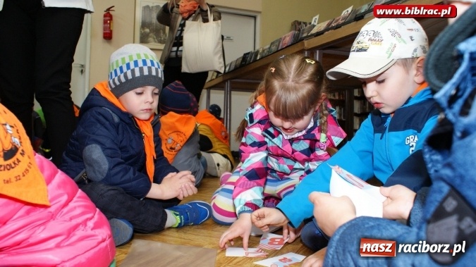 Zdjęcie w galerii na portalu naszraciborz.pl: Nocne odwiedziny przedszkolaków w bibliotece  wiadomości z regionu