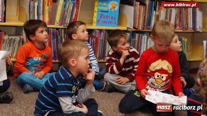 Zdjęcie w galerii na portalu naszraciborz.pl: Nocne odwiedziny przedszkolaków w bibliotece  wiadomości z regionu