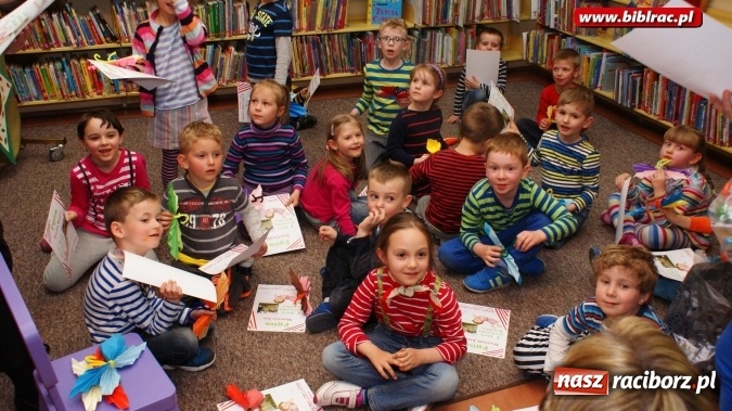 Zdjęcie w galerii na portalu naszraciborz.pl: Nocne odwiedziny przedszkolaków w bibliotece  wiadomości z regionu