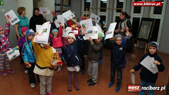 Zdjęcie w galerii na portalu naszraciborz.pl: Nocne odwiedziny przedszkolaków w bibliotece  wiadomości z regionu