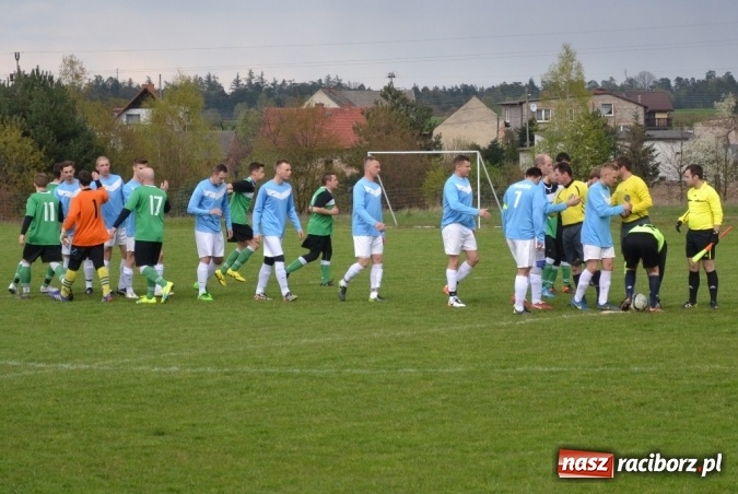 Zdjęcie w galerii na portalu naszraciborz.pl: Zwycięski marsz Pawłowa zatrzymany w Jankowicach!  wiadomości z regionu